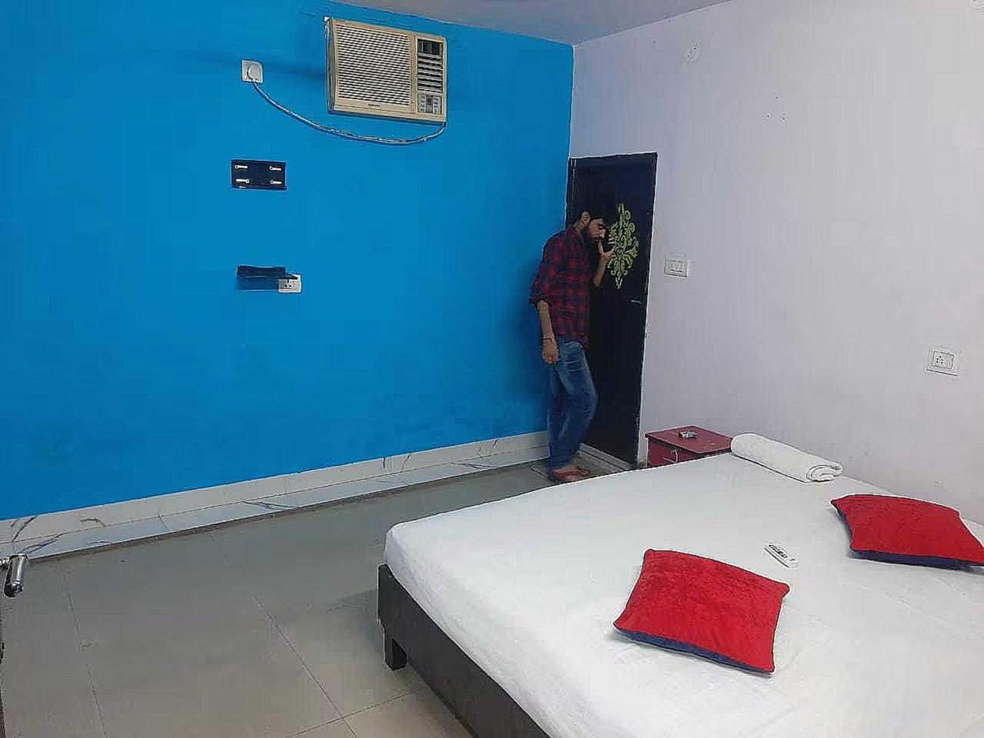 Hotel O Rl Residency Ghaziabad Esterno foto