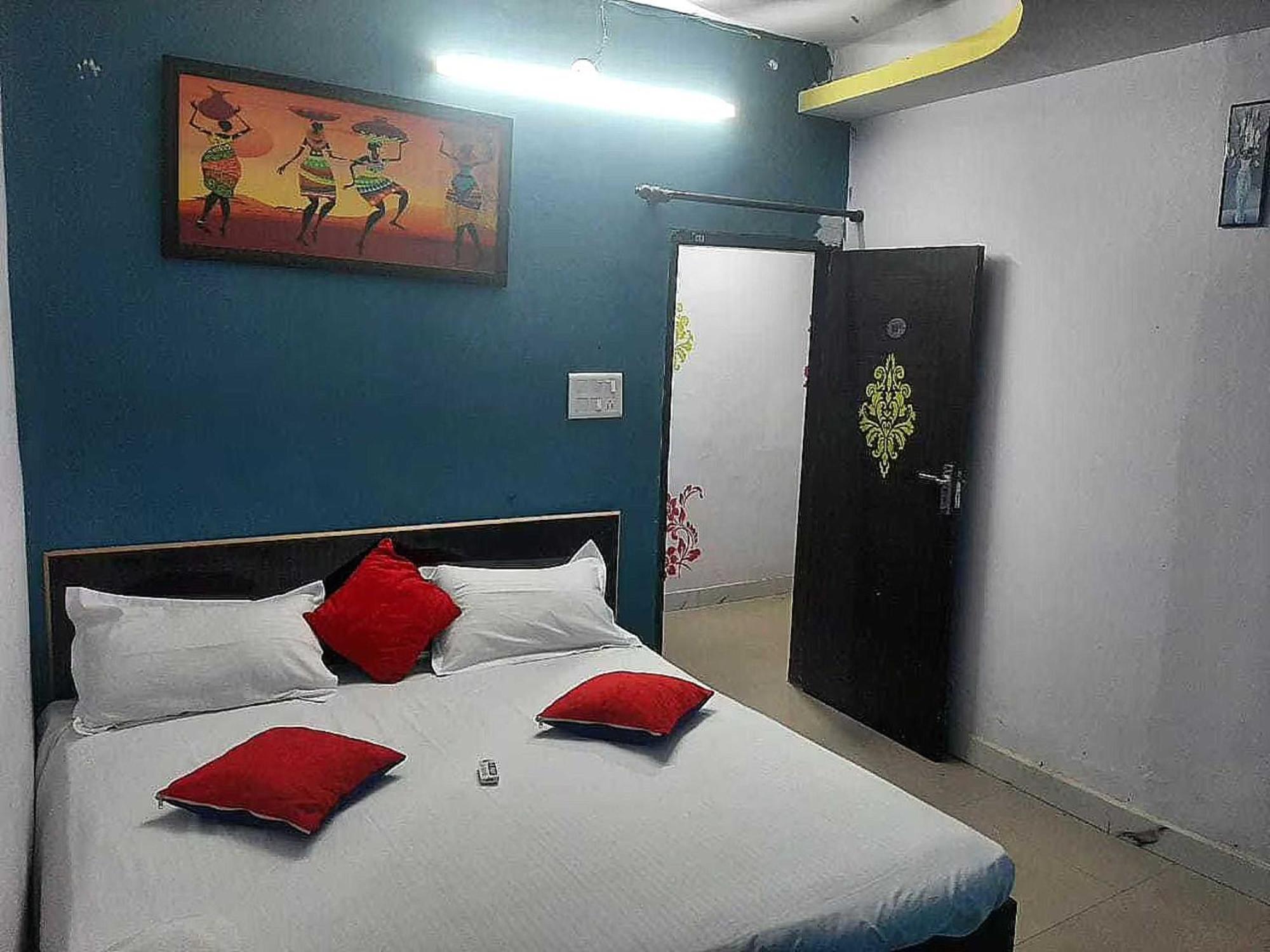 Hotel O Rl Residency Ghaziabad Esterno foto