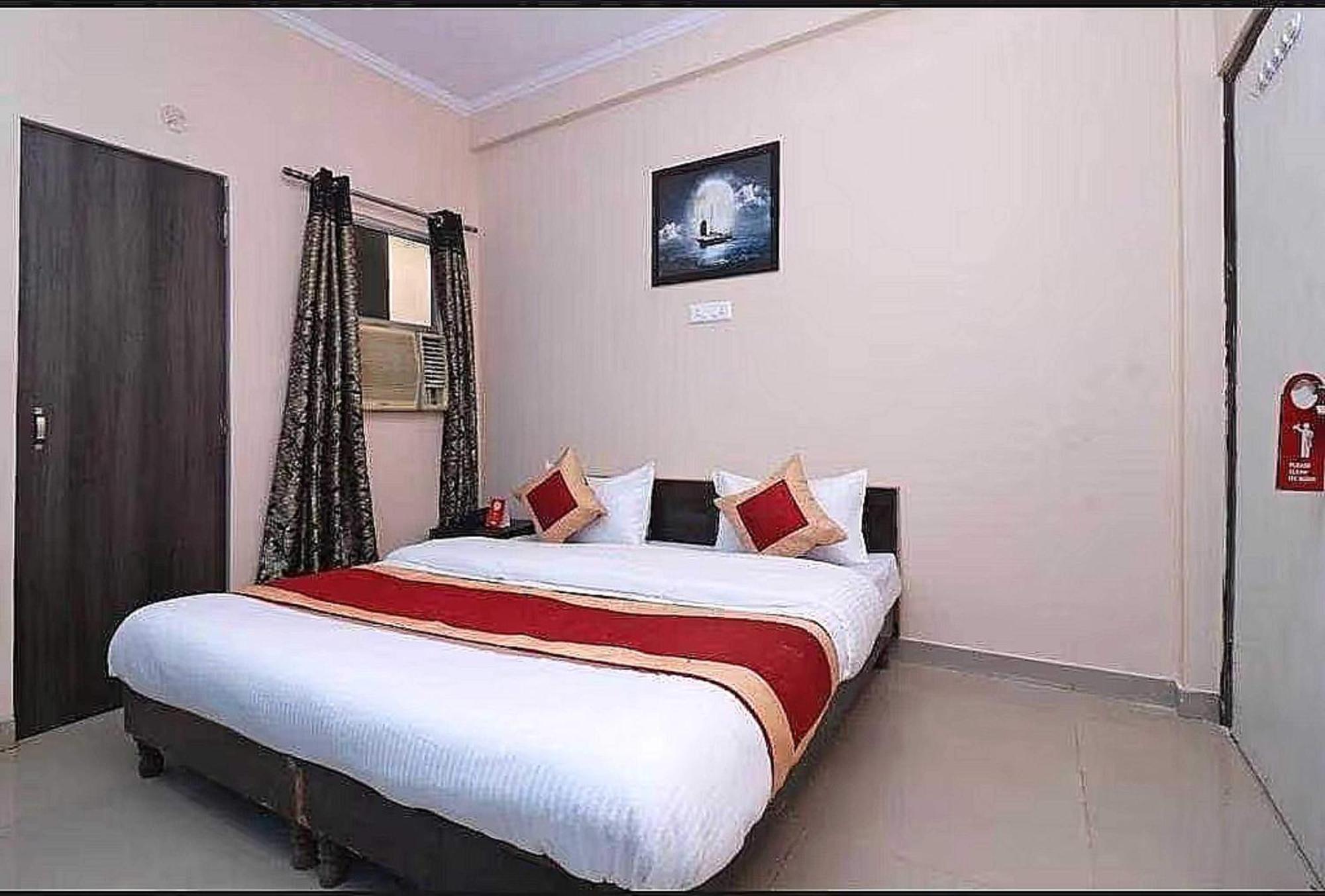 Hotel O Rl Residency Ghaziabad Esterno foto