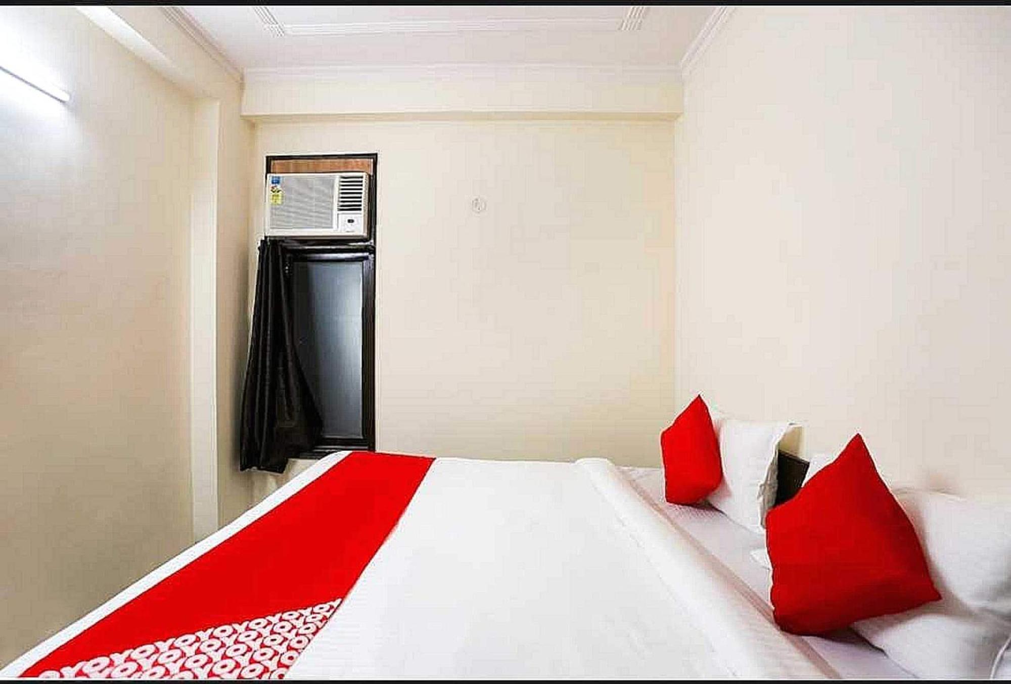 Hotel O Rl Residency Ghaziabad Esterno foto
